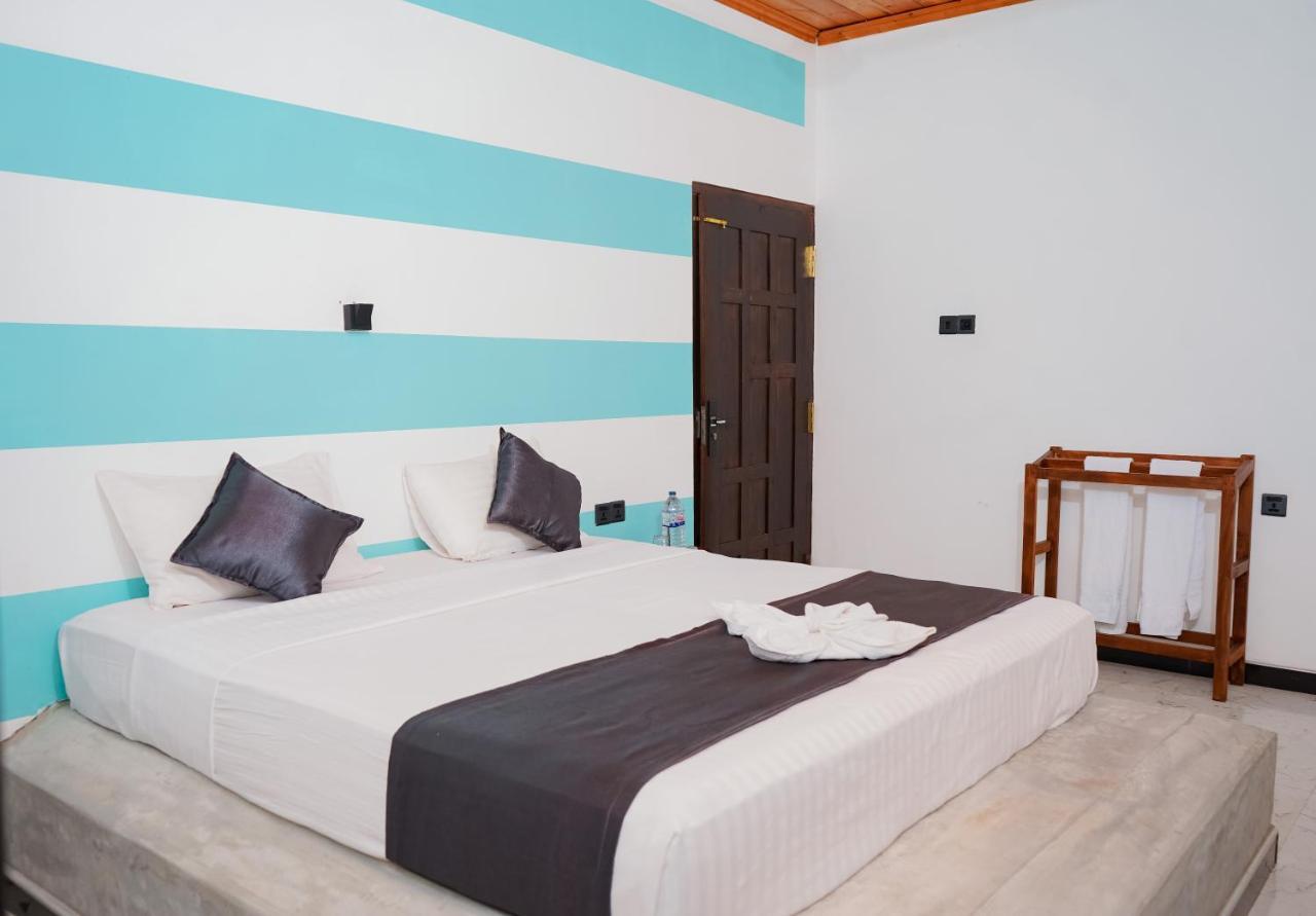 Anoo Beach Villa Trincomalee Luaran gambar